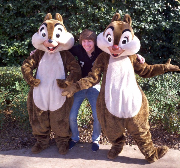 disney vip pass